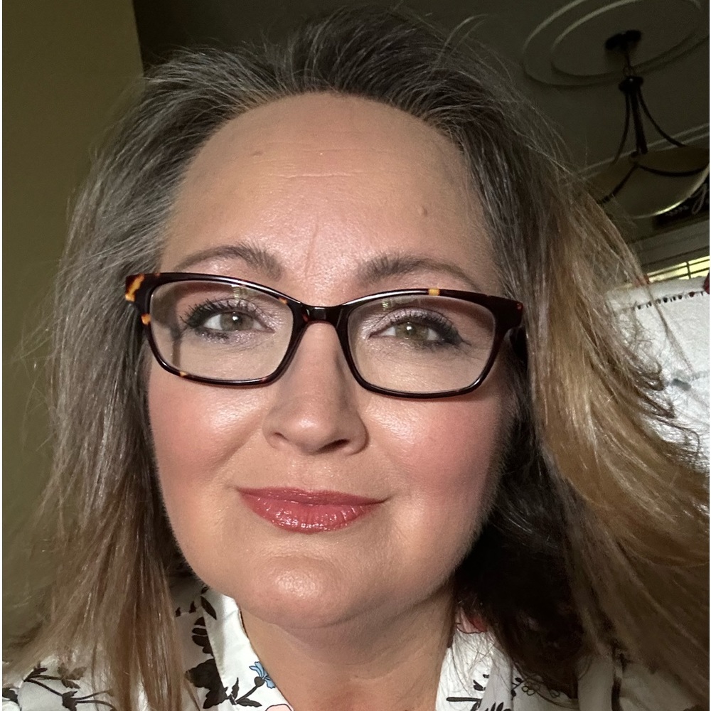 Meet your Posher, Kerri